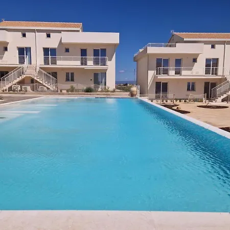 Oasis Apartman *